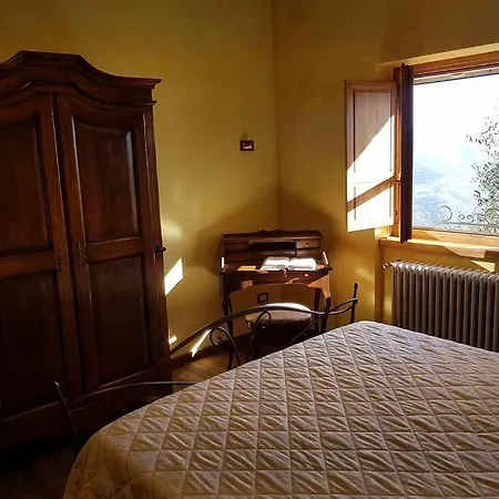 Desideri Agriturismo Dinoabbo 팜스테이